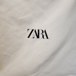 Zara White Textile Dusty Storage Bag